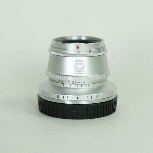 銘匠光学 TTArtisan 35mm F1.4 C (ニコンZ用) シルバー