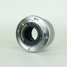 OLYMPUS M.ZUIKO DIGITAL 45mm F1.8