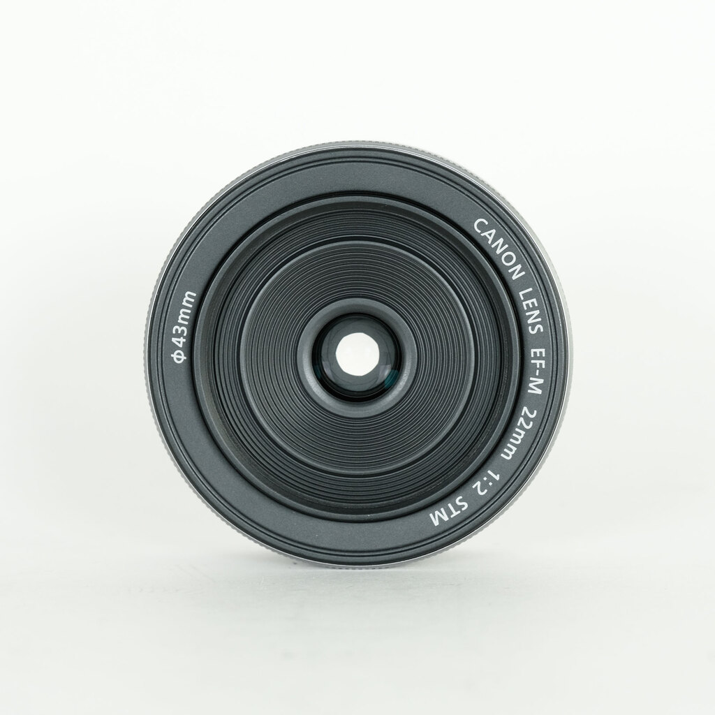 Canon EF-M22mm F2 STM