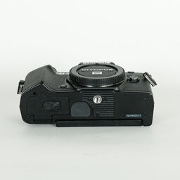 OLYMPUS OM-D E-M5 Mark III