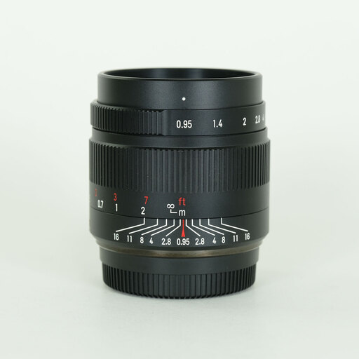 七工匠 7Artisans 35mm F0.95 (フジフイルムX用) ブラック