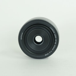 Canon EF-M22mm F2 STM