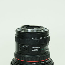 Canon EF8-15mm F4L フィッシュアイ USM Canon EF8-15mm F4L フィッシュアイ USM