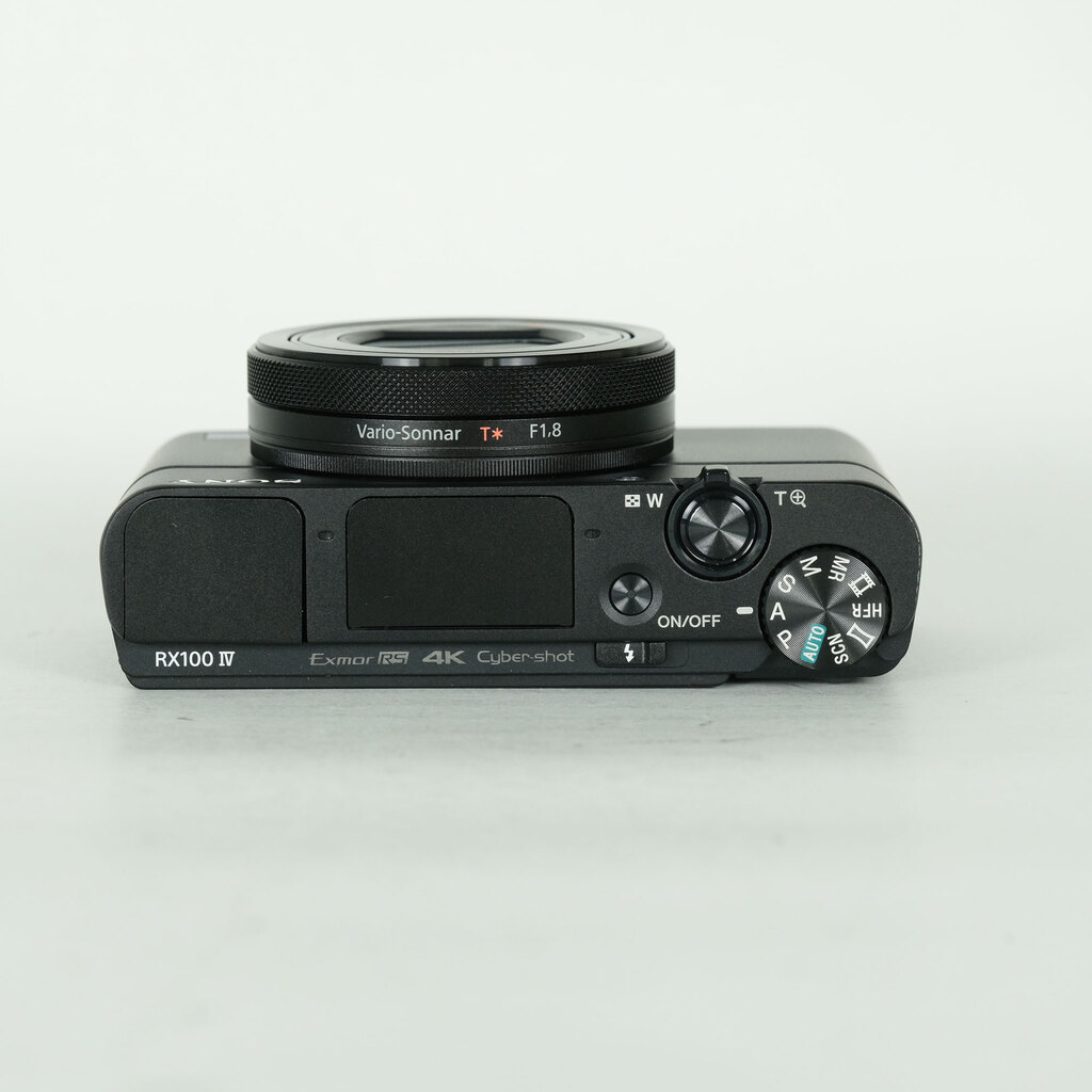 SONY Cyber-shot DSC-RX100M4の出品 | ONE SCENE（ワンシーン）