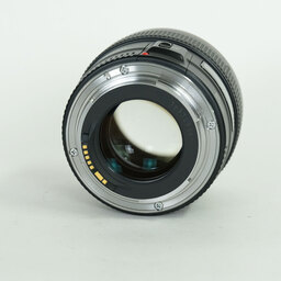 Canon EF85mm F1.8 USM