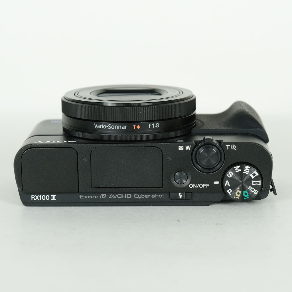 SONY Cyber-shot DSC-RX100M3の出品 | ONE SCENE（ワンシーン）