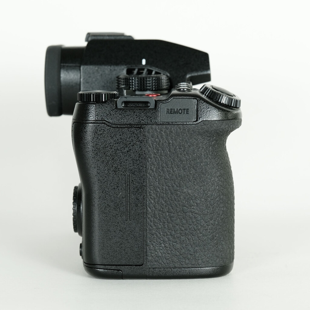 Panasonic LUMIX S5II DC-S5M2