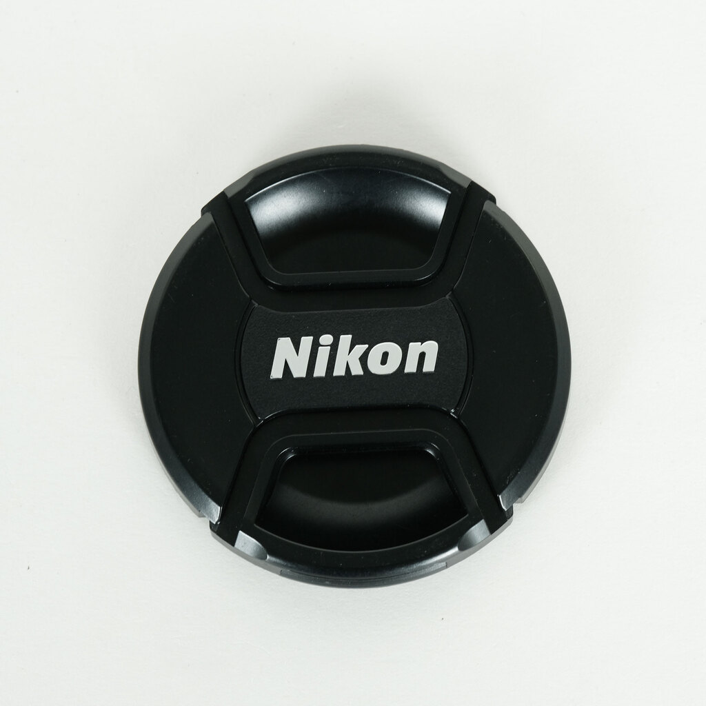 Nikon AF-S VR Zoom-Nikkor 70-300mm F4.5-5.6G IF-ED