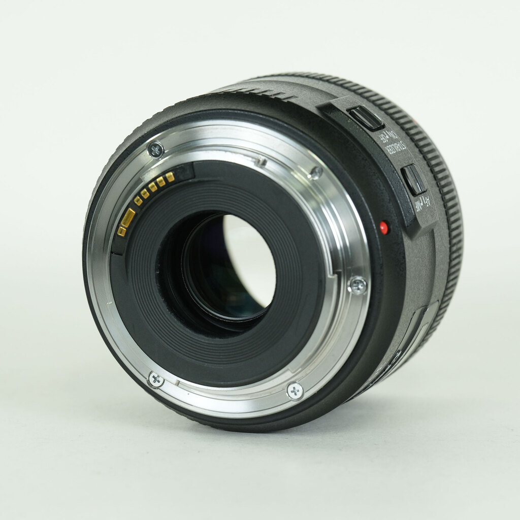 Canon EF35mm F2 IS USM