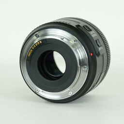 Canon EF35mm F2 IS USM