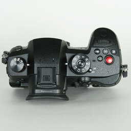 Panasonic LUMIX DC-GH5M2