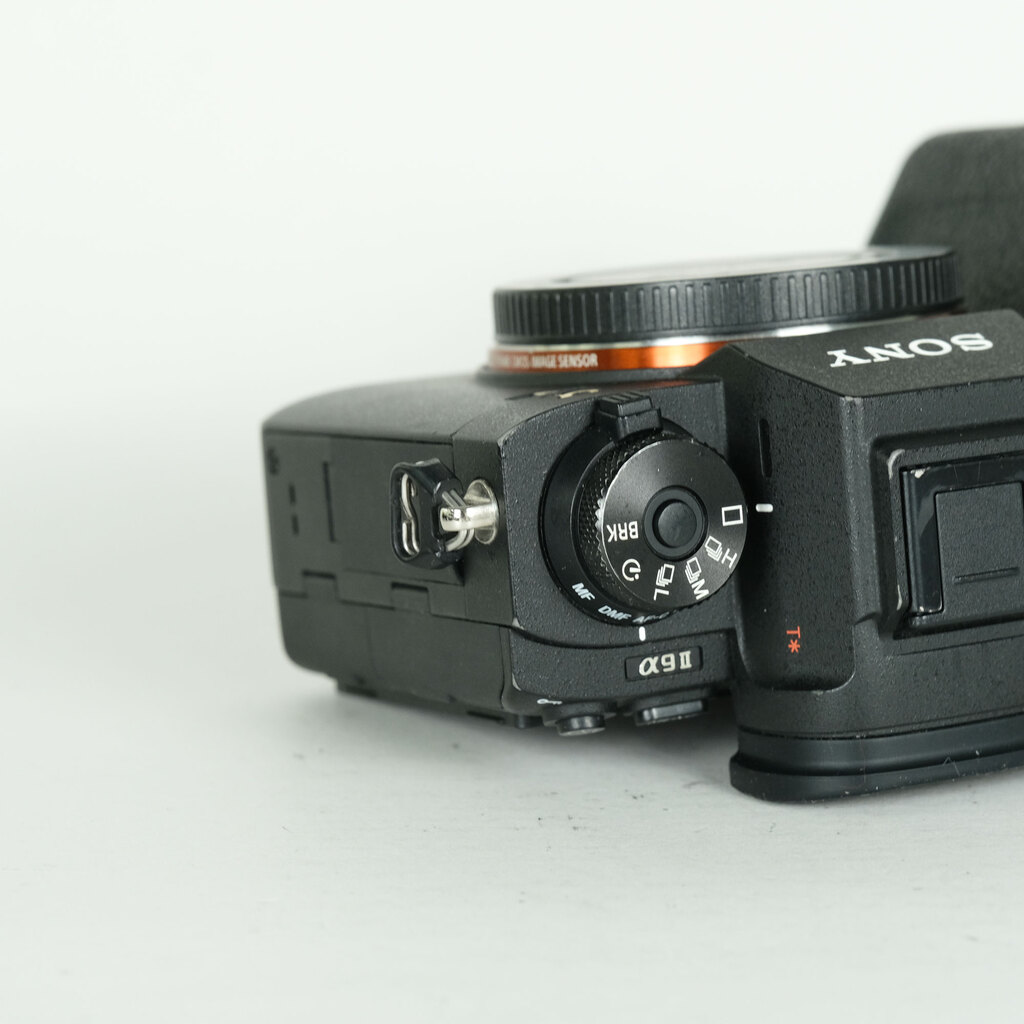 SONY α9 II（ILCE-9M2）の出品 | ONE SCENE（ワンシーン）