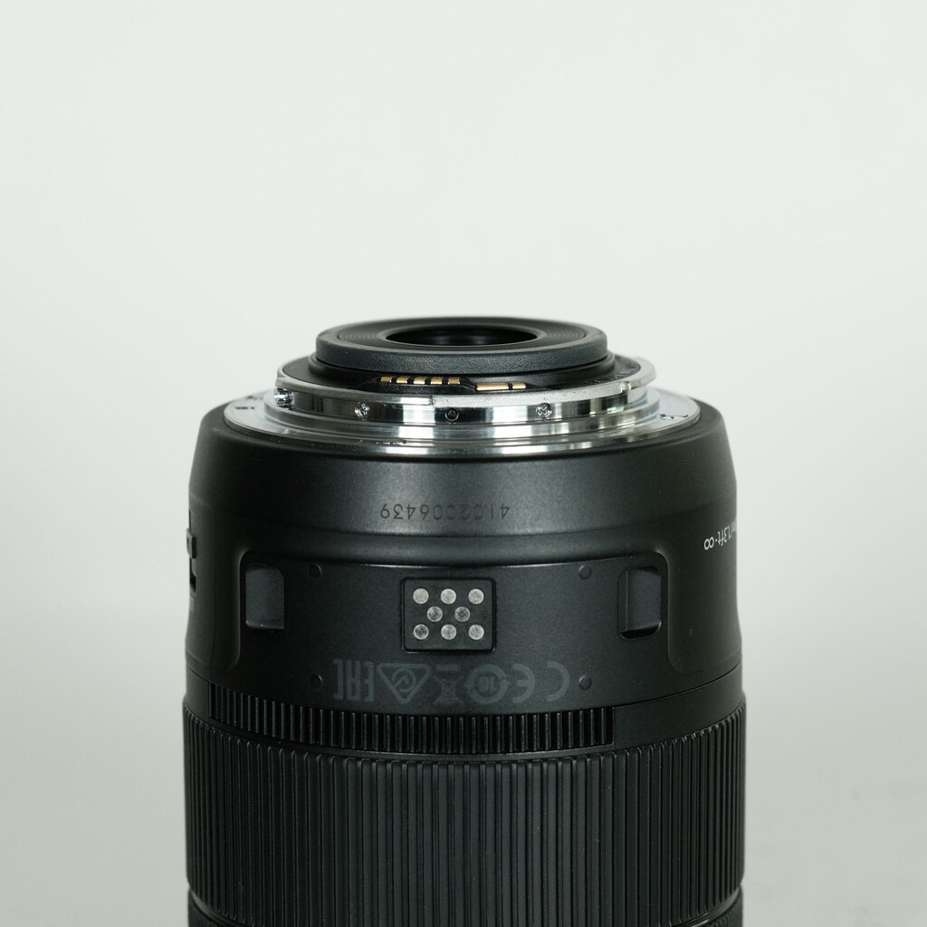Canon EF-S18-135mm F3.5-5.6 IS USM