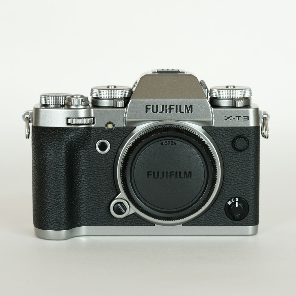 FUJIFILM X-T3