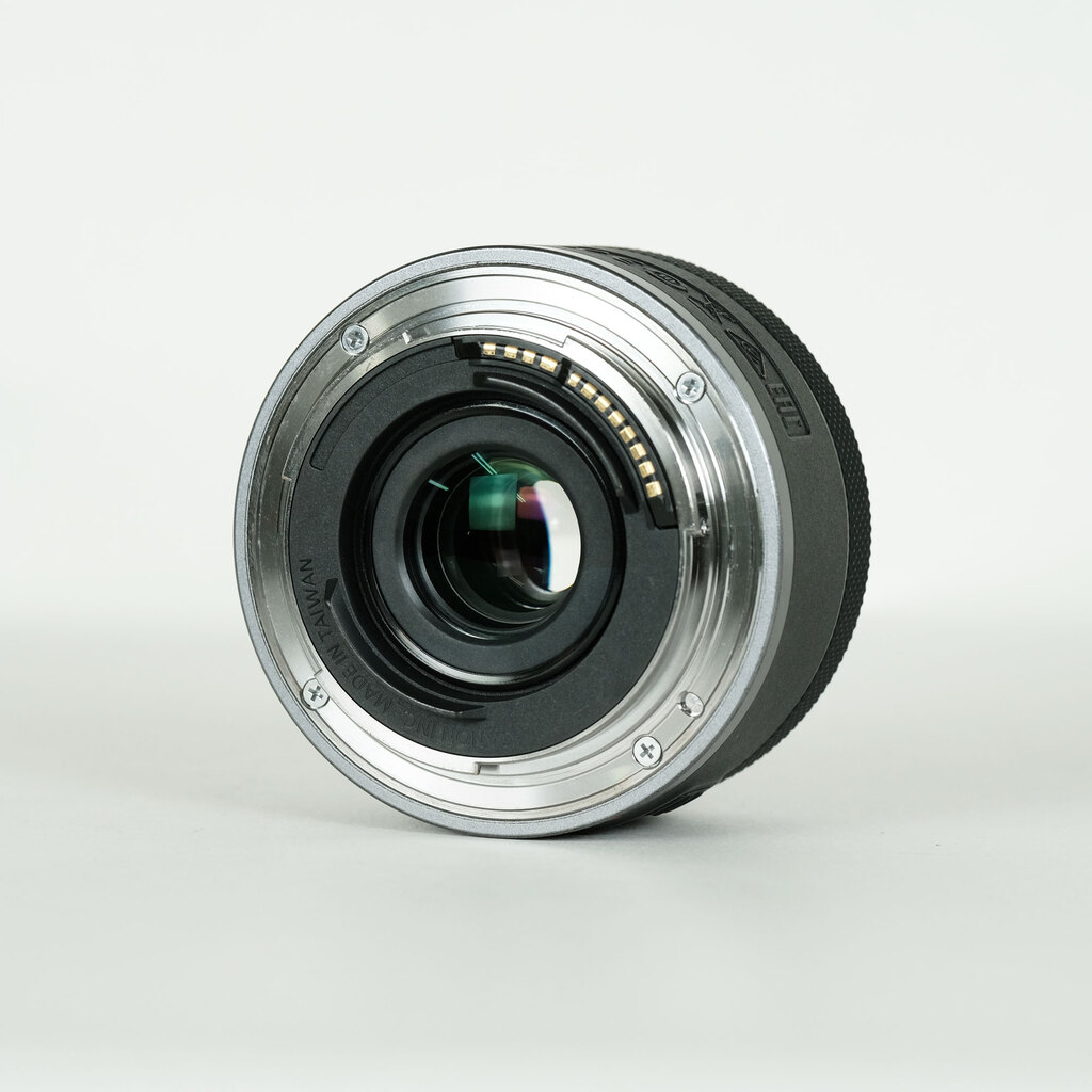 Canon RF16mm F2.8 STM