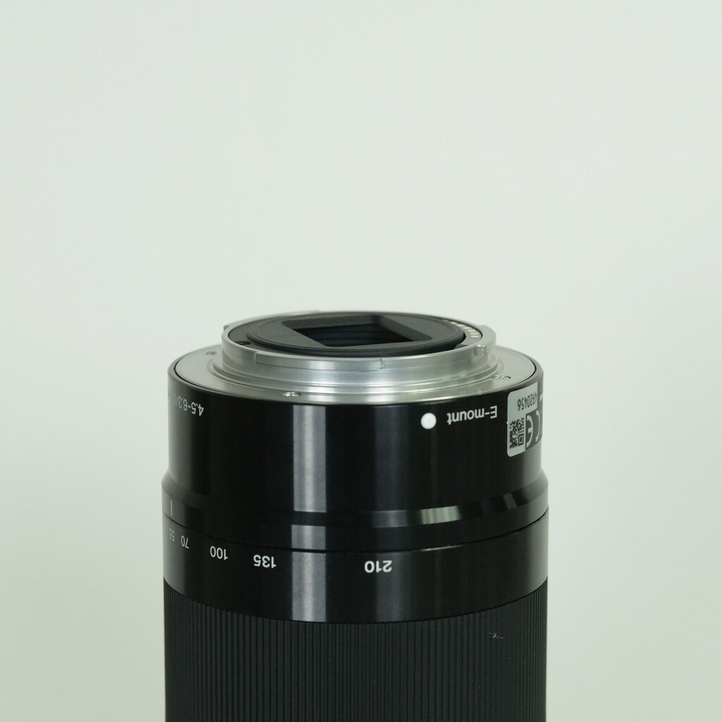SONY E 55-210mm F4.5-6.3 OSS SEL55210