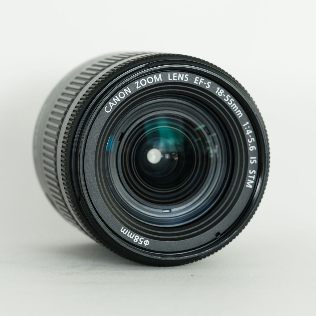 Canon EF-S18-55mm F4-5.6 IS STM