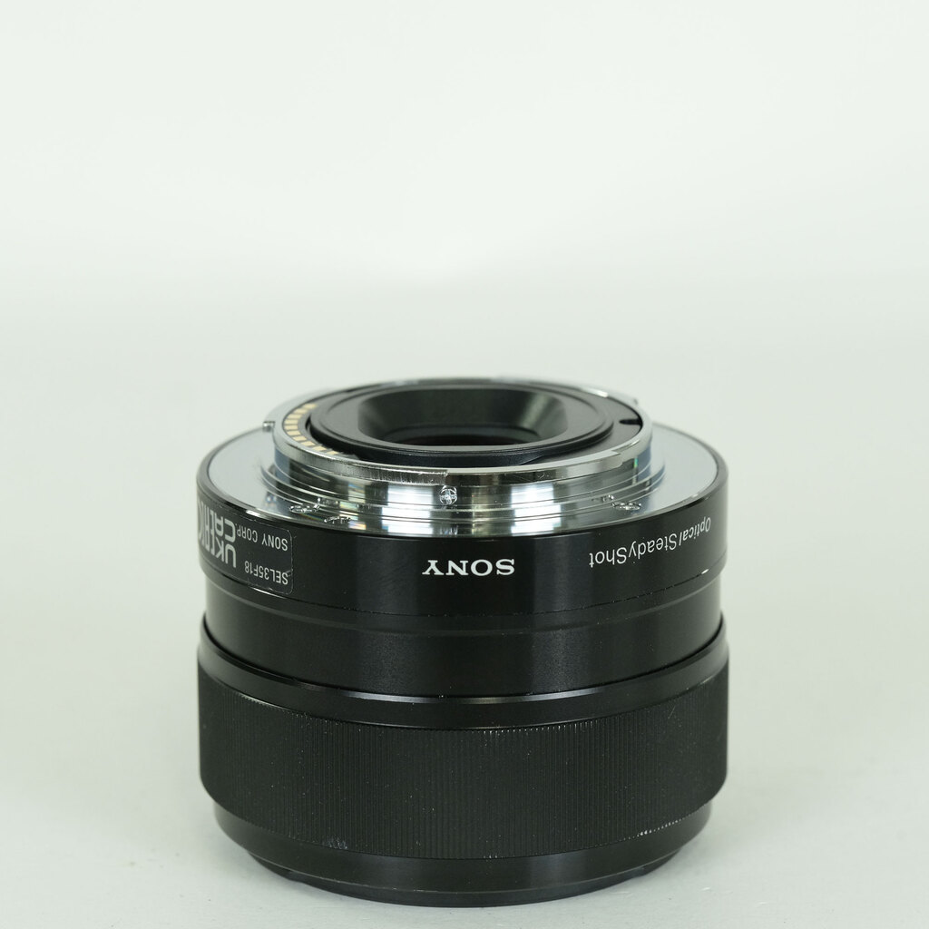 SONY E 35mm F1.8 OSS SEL35F18