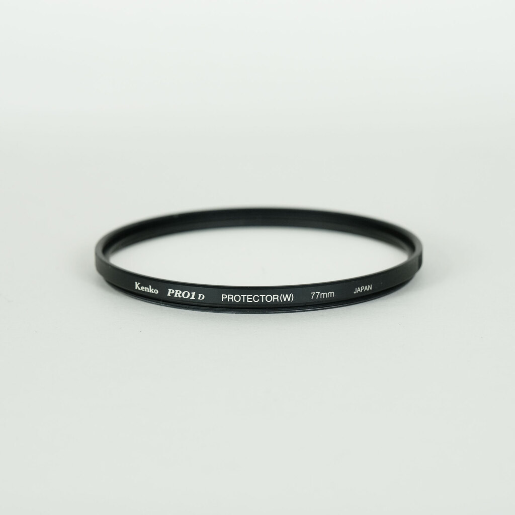 OLYMPUS M.ZUIKO DIGITAL ED 300mm F4.0 IS PRO