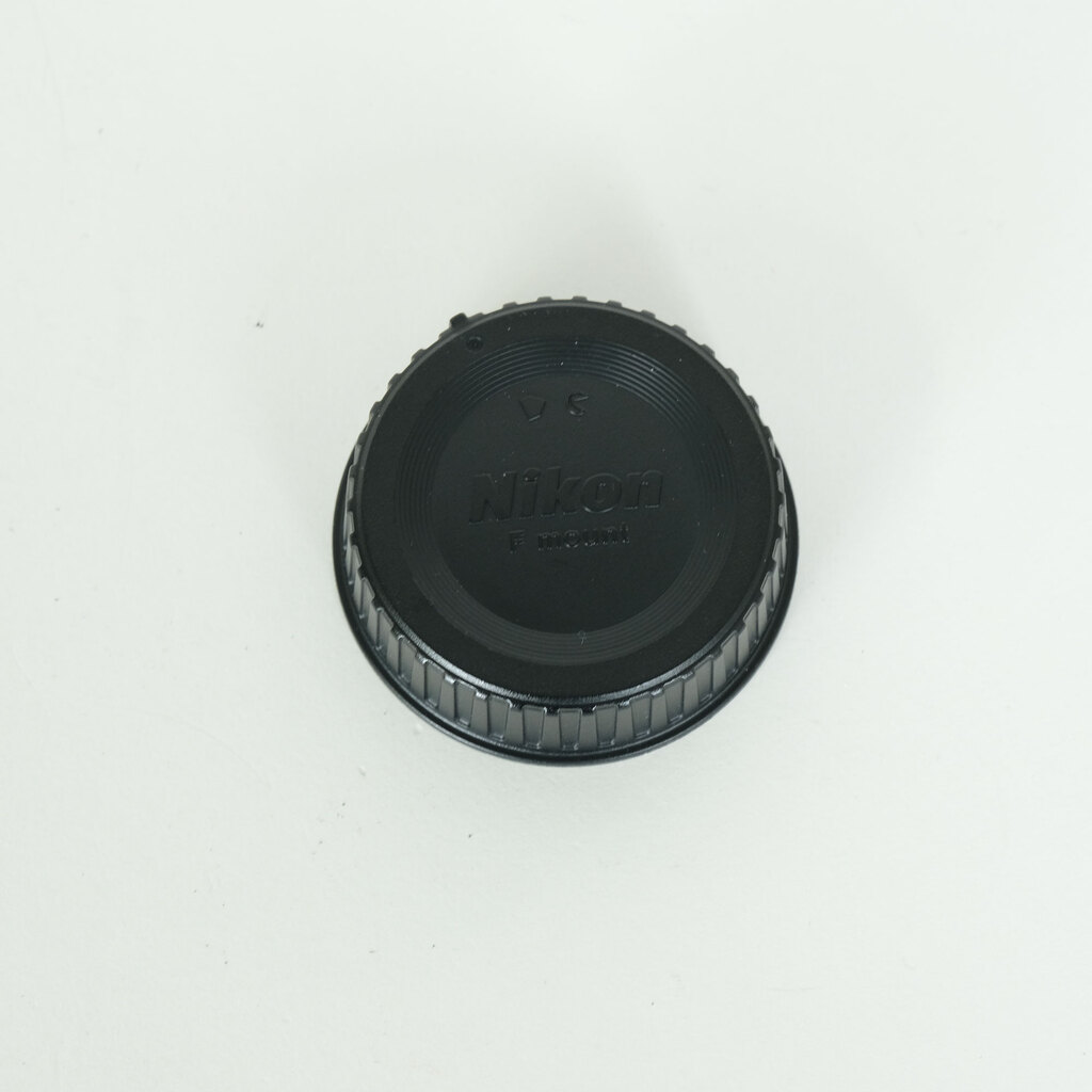 Nikon AF-S DX NIKKOR 55-300mm F4.5-5.6G ED VR Nikon AF-S DX NIKKOR 55-300mm F4.5-5.6G ED VR