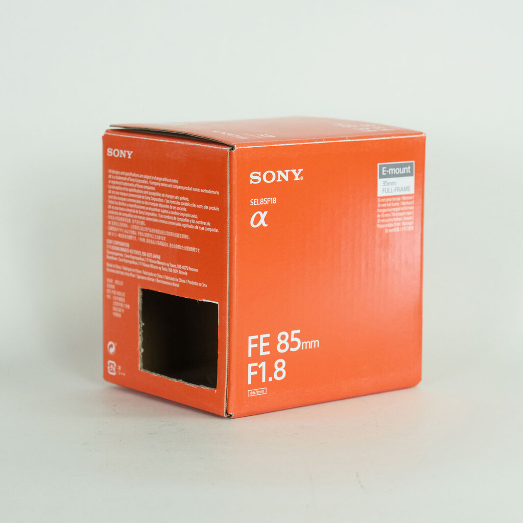 SONY FE 85mm F1.8 SEL85F18 SONY FE 85mm F1.8 SEL85F18