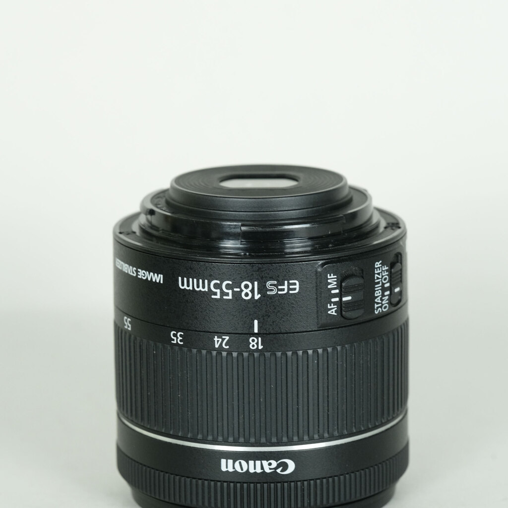 Canon EF-S18-55mm F4-5.6 IS STM