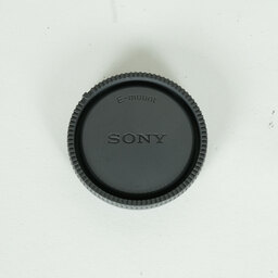 SONY FE 85mm F1.8 SEL85F18