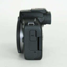 Canon EOS R50