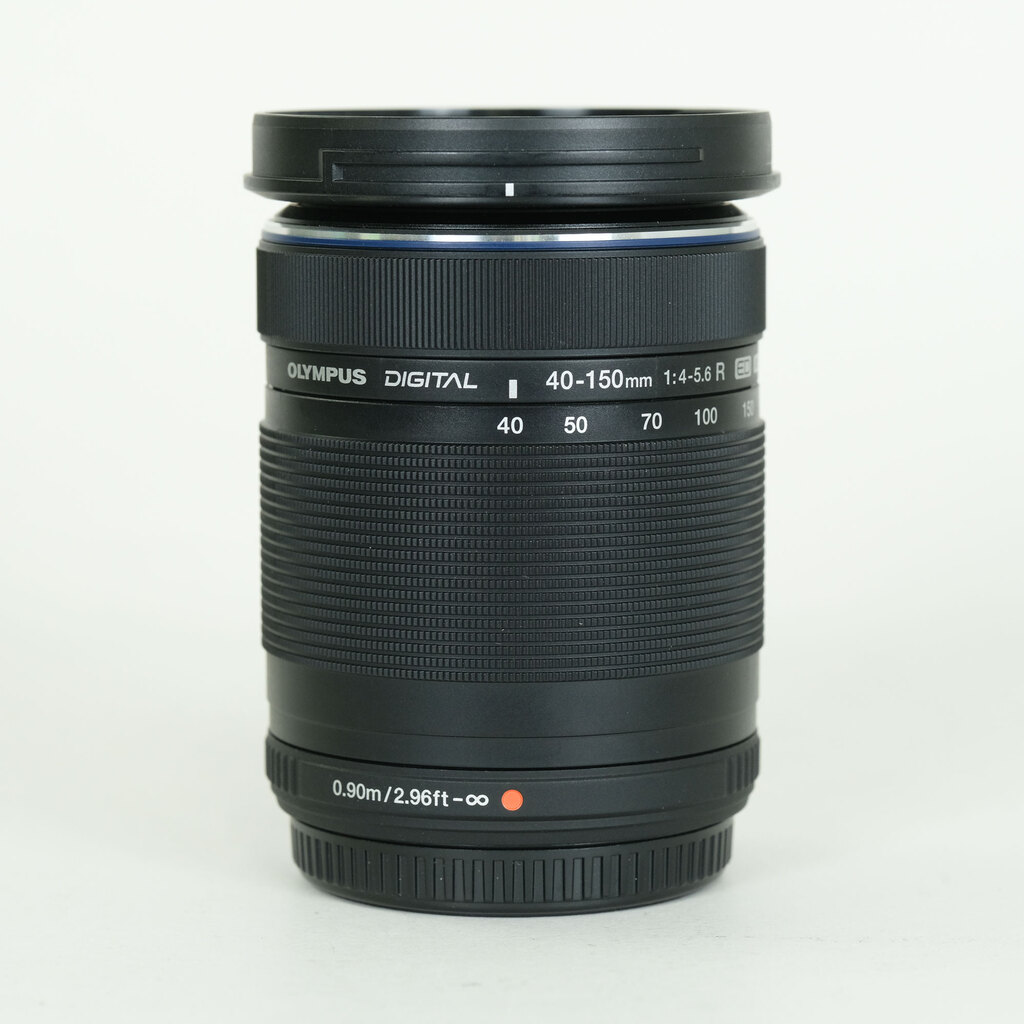 OLYMPUS M.ZUIKO DIGITAL ED 40-150mm F4.0-5.6 R [�u���b�N]