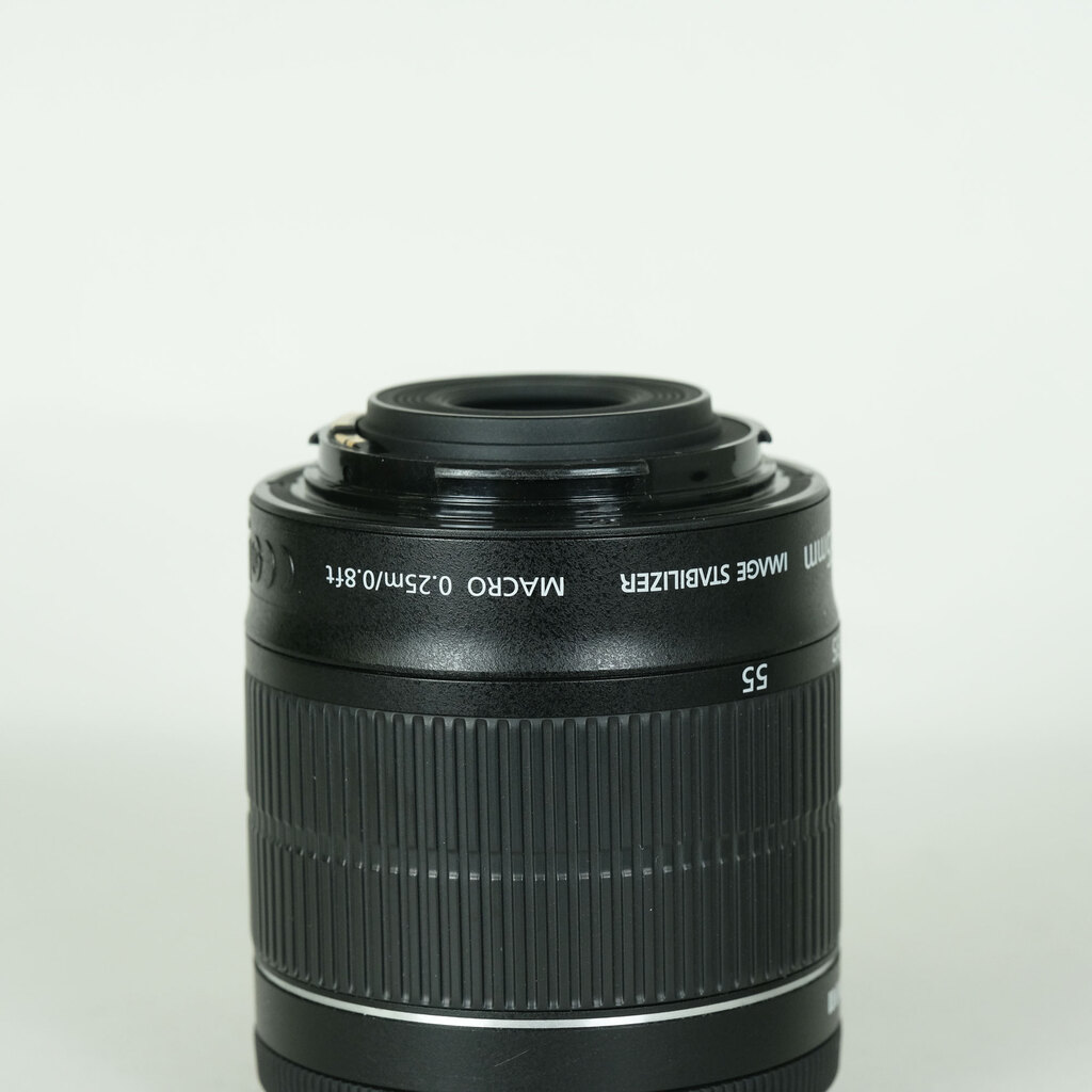 Canon EF-S18-55mm F3.5-5.6 IS STM