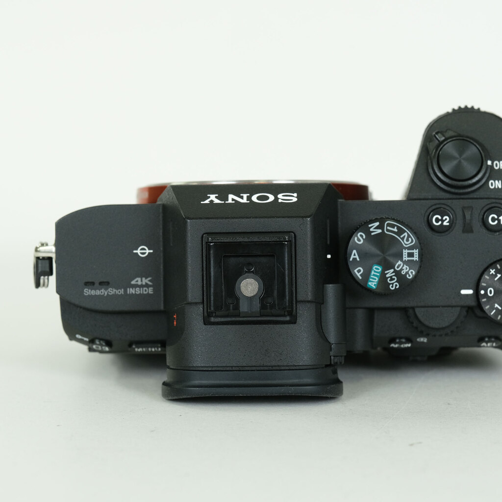 SONY α7 III(ILCE-7M3) SONY α7 III(ILCE-7M3)