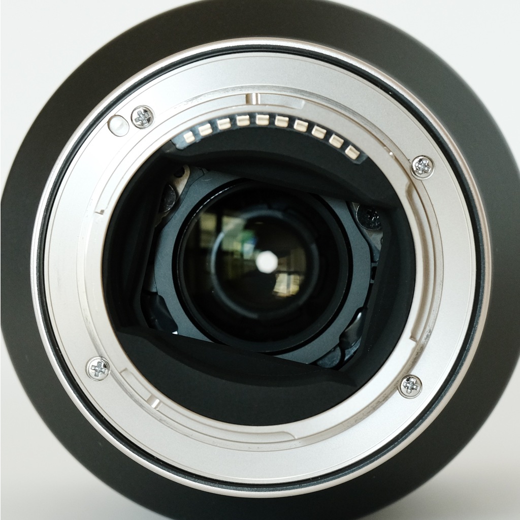 TAMRON 70-300mm F/4.5-6.3 Di III RXD (Model A047) [ソニーE用]