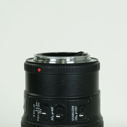 Canon EF100mm F2.8Lマクロ IS USM Canon EF100mm F2.8Lマクロ IS USM