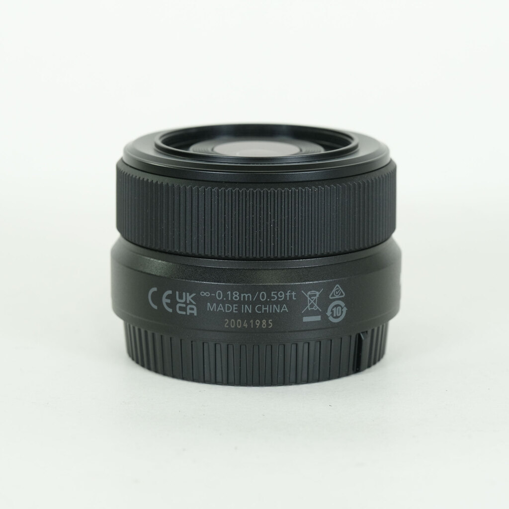 Nikon NIKKOR Z DX 24mm f/1.7 Nikon NIKKOR Z DX 24mm f/1.7