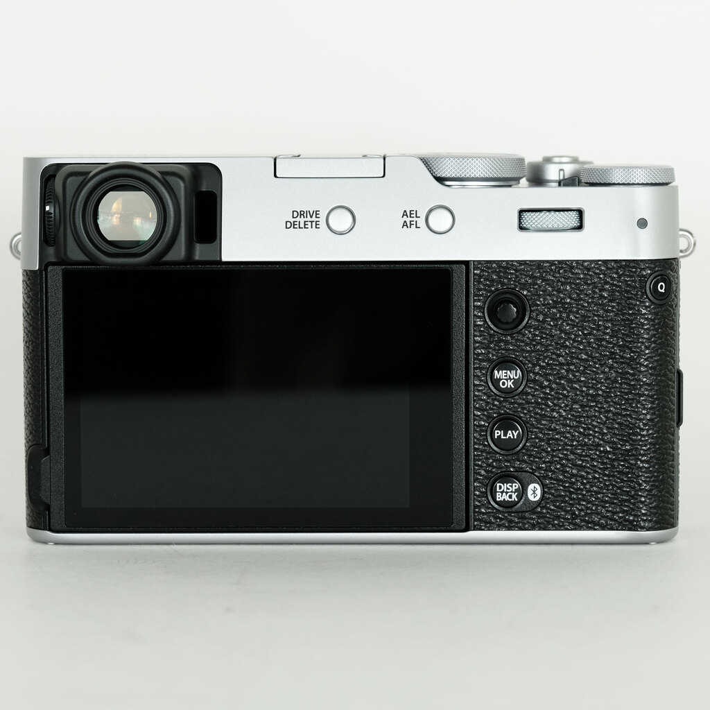 FUJIFILM X100VI