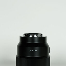 SONY FE 85mm F1.8 SEL85F18