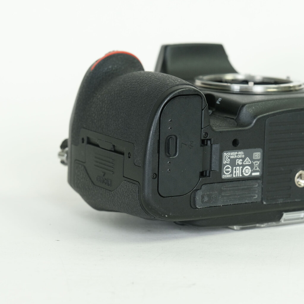 Nikon D810