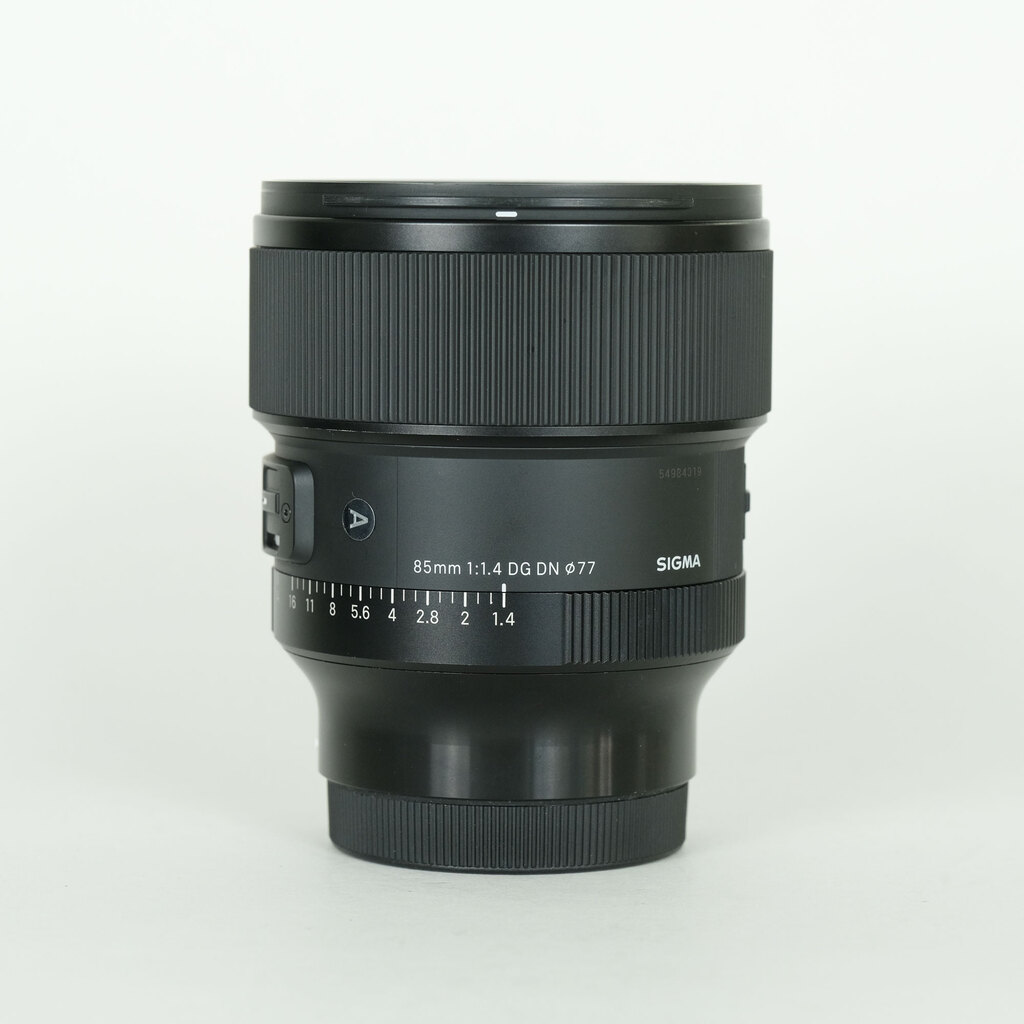 SIGMA 85mm F1.4 DG DN｜Art [ソニーE用]の出品 | ONE SCENE（ワンシーン）