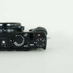 FUJIFILM X70 ブラック