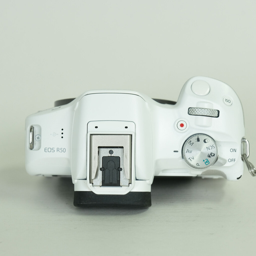 Canon EOS R50 Canon EOS R50