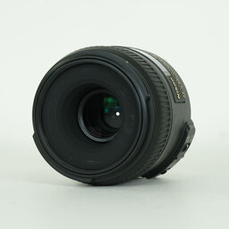 Nikon AF-S DX Micro NIKKOR 40mm f/2.8G