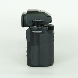 Panasonic LUMIX DC-G100 Panasonic LUMIX DC-G100