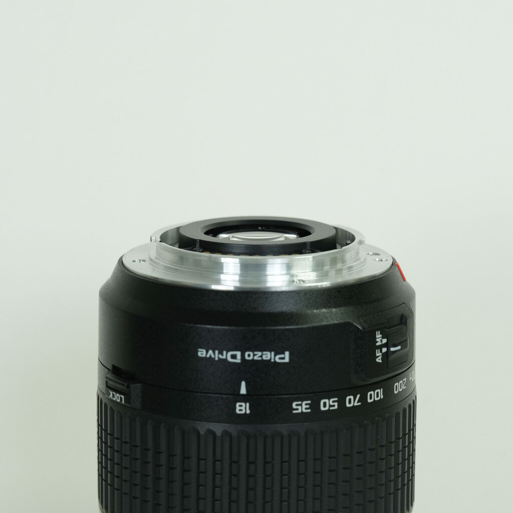 TAMRON 18-270mm F3.5-6.3 DiII PZD/Model B008S(ソニーA用)