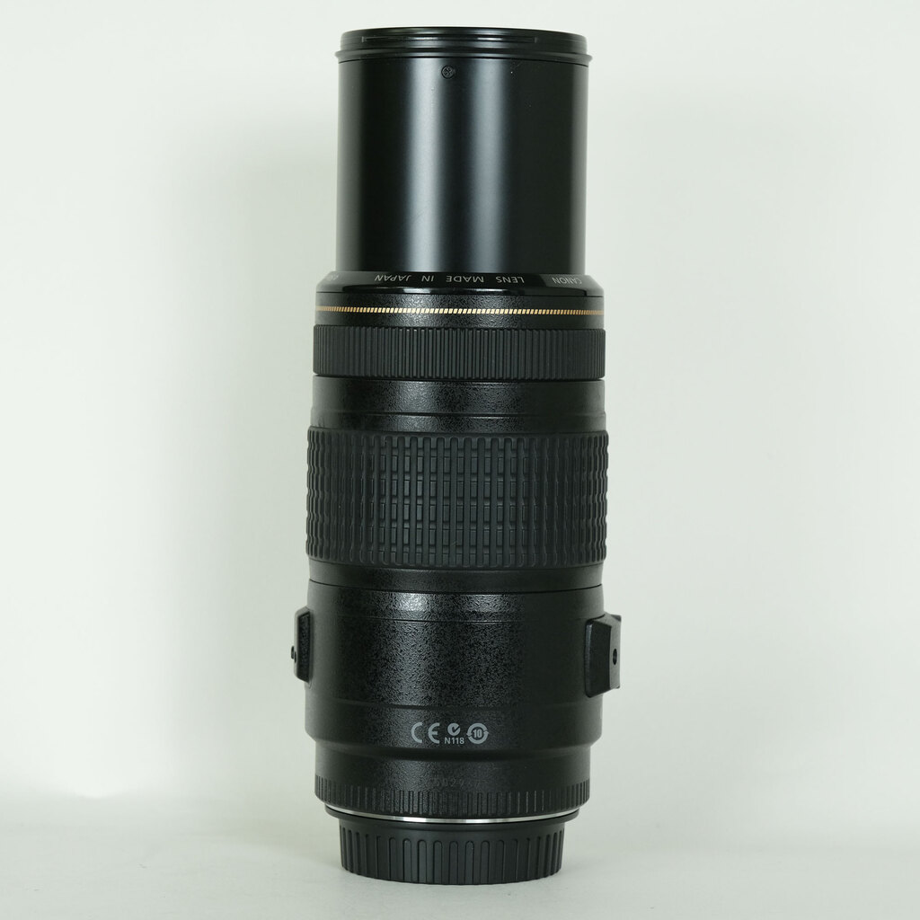 Canon EF70-300mm F4-5.6 IS USM