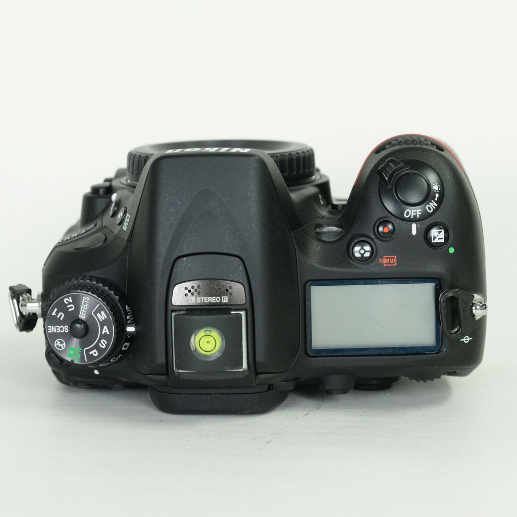 Nikon D7100