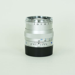 Carl Zeiss Planar T* 2.0/50 ZM シルバー