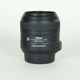 Nikon AF-S DX Micro NIKKOR 40mm f/2.8G