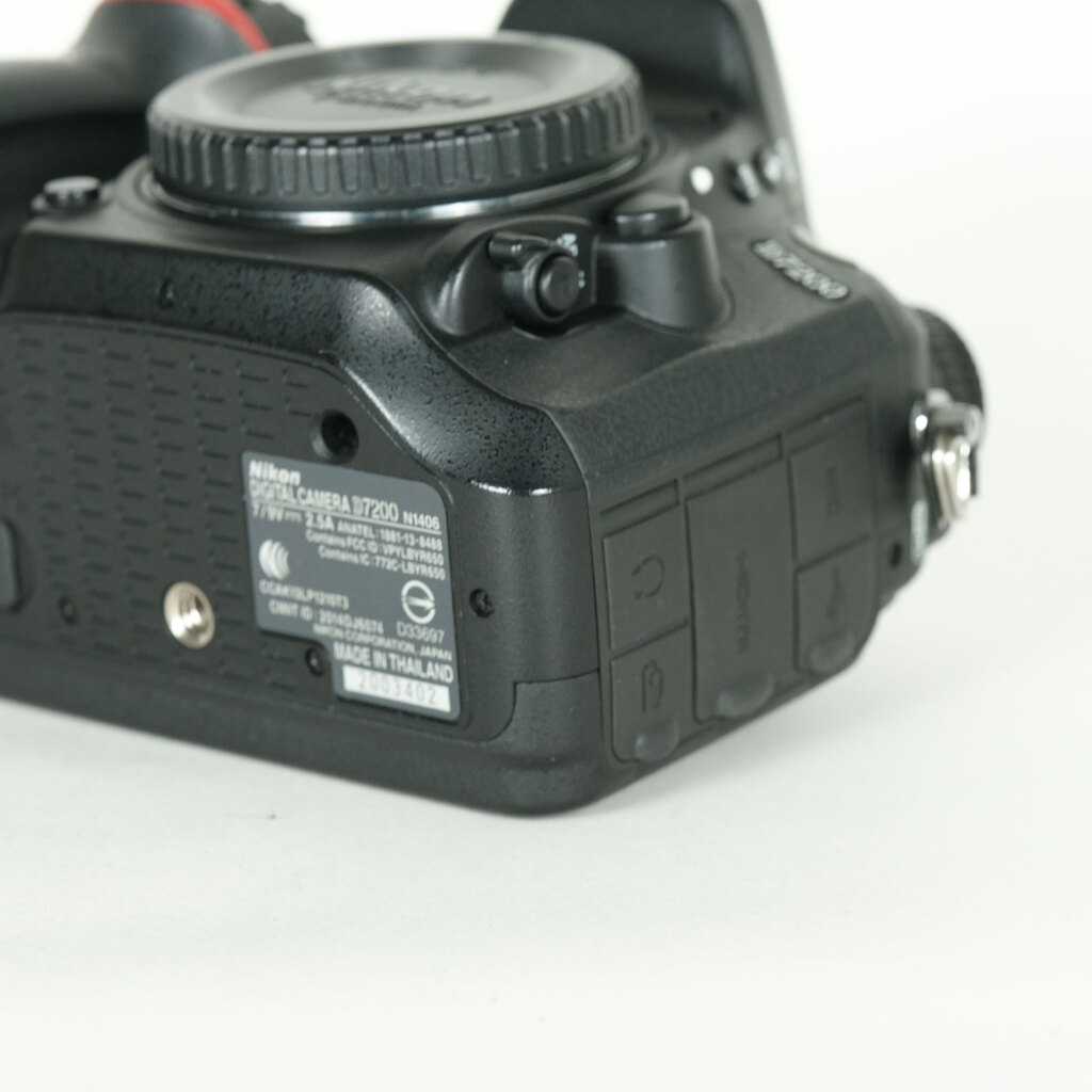 Nikon D7200
