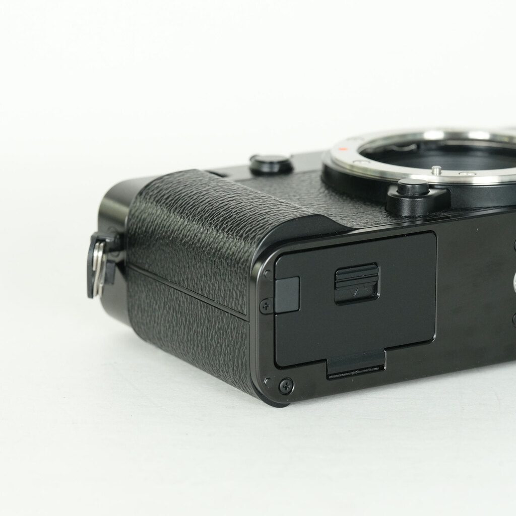 FUJIFILM X-E5の出品 | ONE SCENE（ワンシーン）