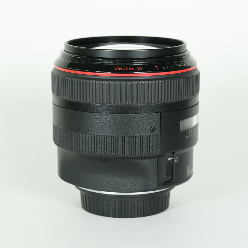 Canon EF85mm F1.2L USMの出品 | ONE SCENE（ワンシーン）